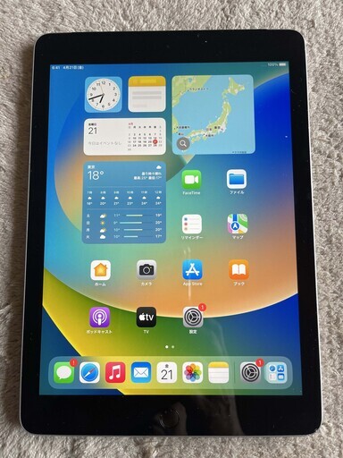 ipad 2017第5 wi-fi+sell ３２GB silver SIMフリーバッテリー ９２％