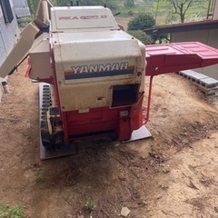 ヤンマー  自動脱穀機　PKG700