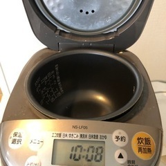 電子レンジ・炊飯器（出来たらミシンも）の画像