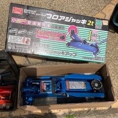 フロアジャッキ　ジャンク　オイル漏れあり