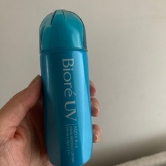 ビオレ日焼け止めクリーム中古