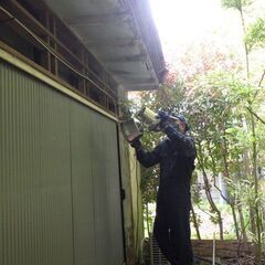 お住まいの環境からゴキブリの種類までトータル的に診断を行いより効果的な作業方法でゴキブリをシャットアウト致します。 - 地元のお店