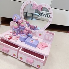 マザーガーデン　ドレッサー
