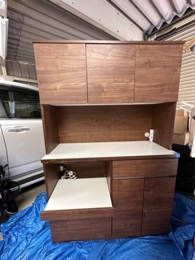 美品ナチュラル食器棚