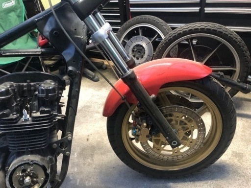 Z400FX レストア途中のベース
