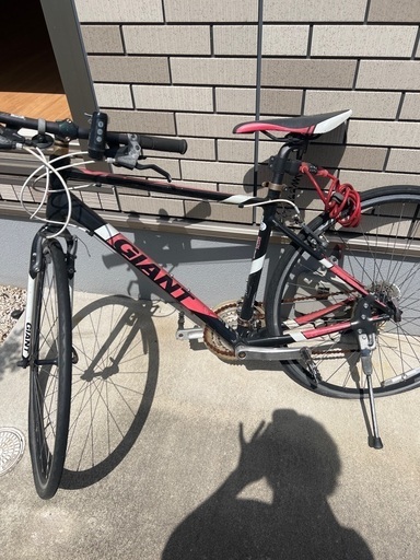 giant 赤色自転車
