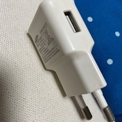 サムスン充電器 3芯3穴　海外プラグA  旅行アダプター 欧州の画像
