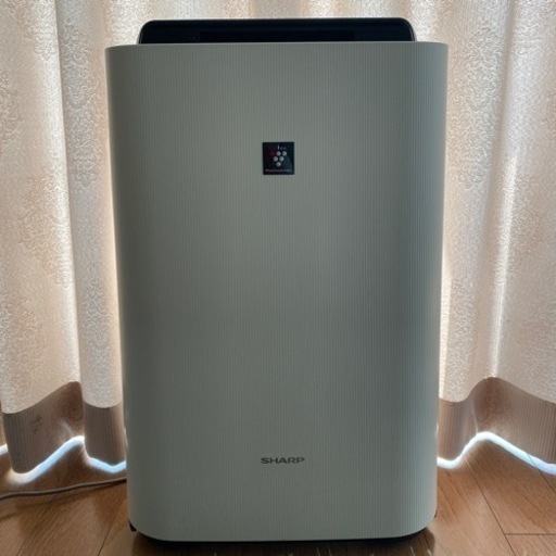 シャープ　加湿空気清浄機　KC-E50-W