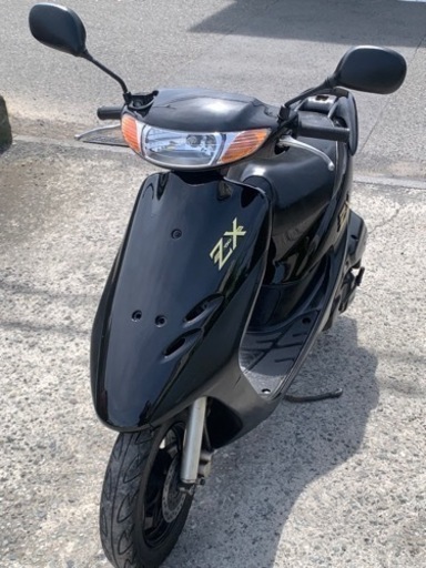 神奈川県藤沢市発．ホンダ　ライブディオAF35SR。9月まで自賠責保険付き。ZX仕様ちょいカスタム。フル整備。