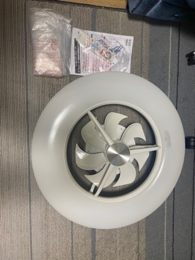 18000円->15000円CIRCULIGHT シーリングファン 8畳タイプ