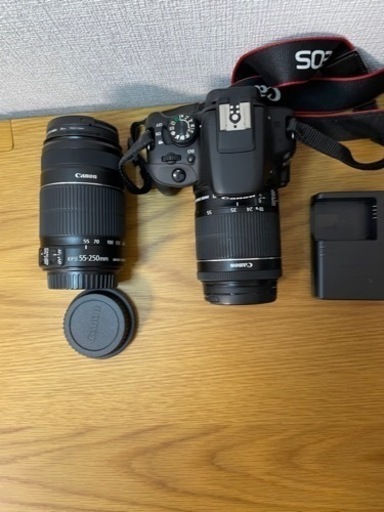 【恵比寿駅付近引取限定：値下げしました】Canonデジタル1眼　カメラ　kiss X7(望遠レンズ付き)