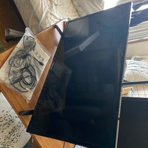 テレビ　32型　ハイセンス