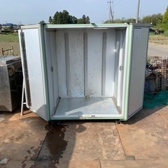 物置　保冷庫改造　撤去品