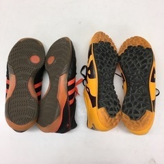 【4-95】スポーツ 靴 スニーカー adidas フットサル サッカー ボール付きの画像