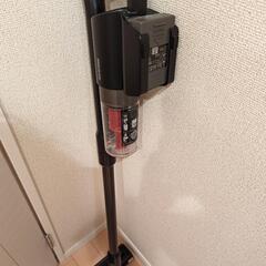 アイリスオーヤマ 充電式掃除機の画像