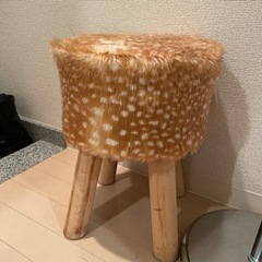 スツール