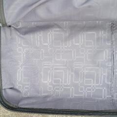 【受け取りの方限定】AMERICAN TOURISTSERのスーツケース譲りますの画像