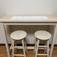 カウンターテーブルとチェア無料であげます