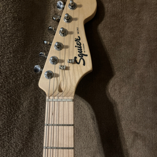 squier by fender jazz master
