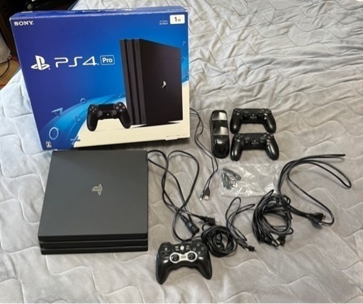 PS4 PlayStation4 Pro CUH-7000BB01 ジェット・ブラック 1TB