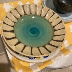 自宅引き取り限定　maduやナチュラルキッチン、ニトリ、100均などの食器の画像