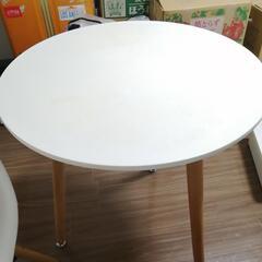 丸テーブル　ラウンドテーブル　ダイニングテーブルの画像