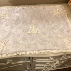 ロココ風ランチョンマットの画像