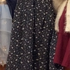 【美品】ベベ　日本製　小花柄ワンピース　130の画像