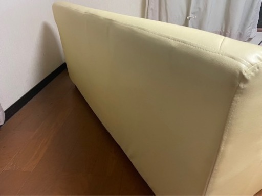 ソファ　再投稿　29日午前中引き取り可能な方