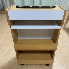 ケーブル収納の画像