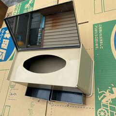 ティッシュボックス　小物入れ　ミラー付きの画像