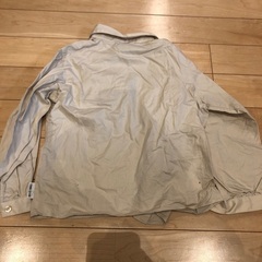 コムサ　女の子　フリル　長袖　ベージュ　可愛い　上品　カジュアル　ブラウス　100センチの画像