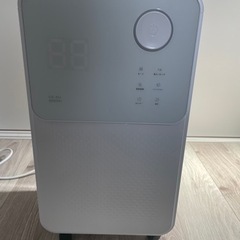梅雨湿気対策に！除湿機、2021年製の画像