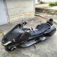 マグザム250cc　エンジンセル一発始動。ローダウンでカッコいい。
