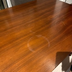 ダイニングテーブル　椅子4脚付きの画像