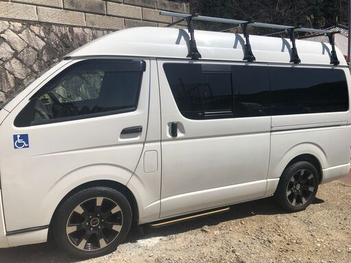 ☆彡ヤフオクでも見れます。２００系ハイエース用!!!タイヤホイルセット!!１８ｘ８J 限界サイズ!!ツライチ!ハミタイ!