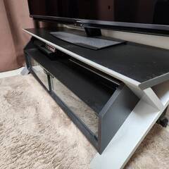 【無料】モダン風のテレビ台差し上げますの画像