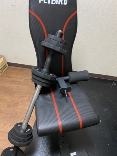 ベンチとダンベルセット