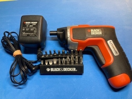 電動ドライバー/used/BLACK\u0026DECKER ビット付鉄ケース付