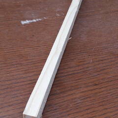 工作用木材　約11ミリｘ約11ミリｘ300ミリ　１本　DIY　木工　工作にの画像