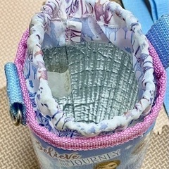 水筒バッグ　アナと雪の女王の画像
