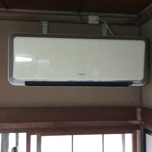 取引決定☆エアコン　HITACHI  中古　お掃除機能