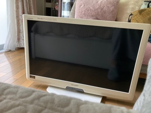 シャープ32型液晶テレビ