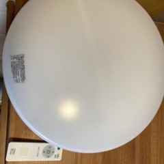 LEDシーリングライト　PHM社06-1696