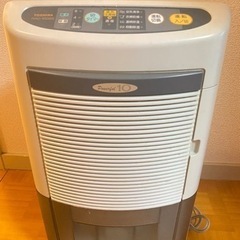 東芝　除湿機　99年製
