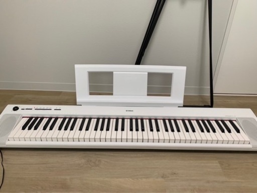 ヤマハ　電子キーボード　piaggero  NP-32WH