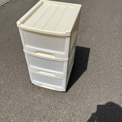 ３段衣装ケース【決まりました】