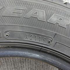 【御礼受け渡し決定】145/80R13スタッドレスタイヤ　履きつぶし用にの画像