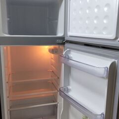 （土日で決まらなかったら処分に出します）SHARP 2ドア冷蔵庫118L 2013年製 SJ-H12Wの画像