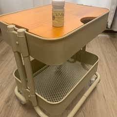 【お値下げ中】ワゴンの画像